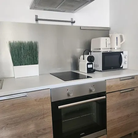 Spacieux Sushi - 1 Lit Double - Rue Calme- Centre * Charleville-Mézières